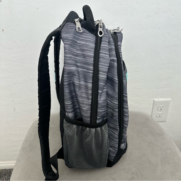 Adidas Backpack - Picture 5 of 6